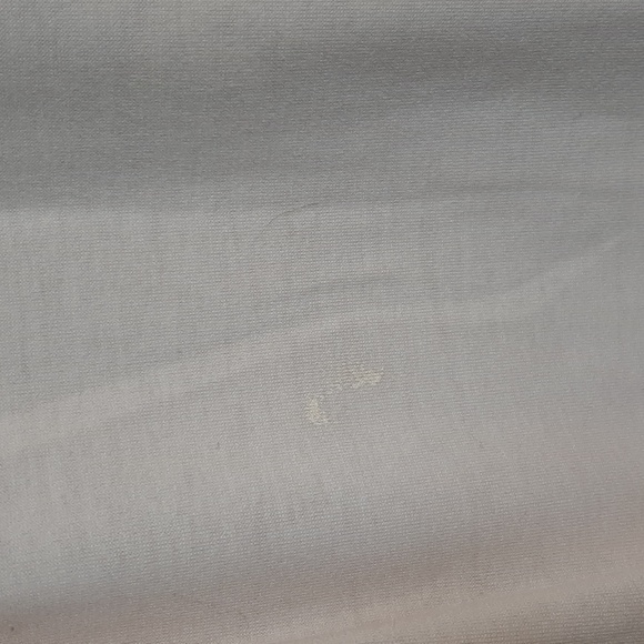 LaRoe Cream Tee Shirt Size L with Maroon Trim and Floral Accent, Honey Bees - Picture 11 of 11